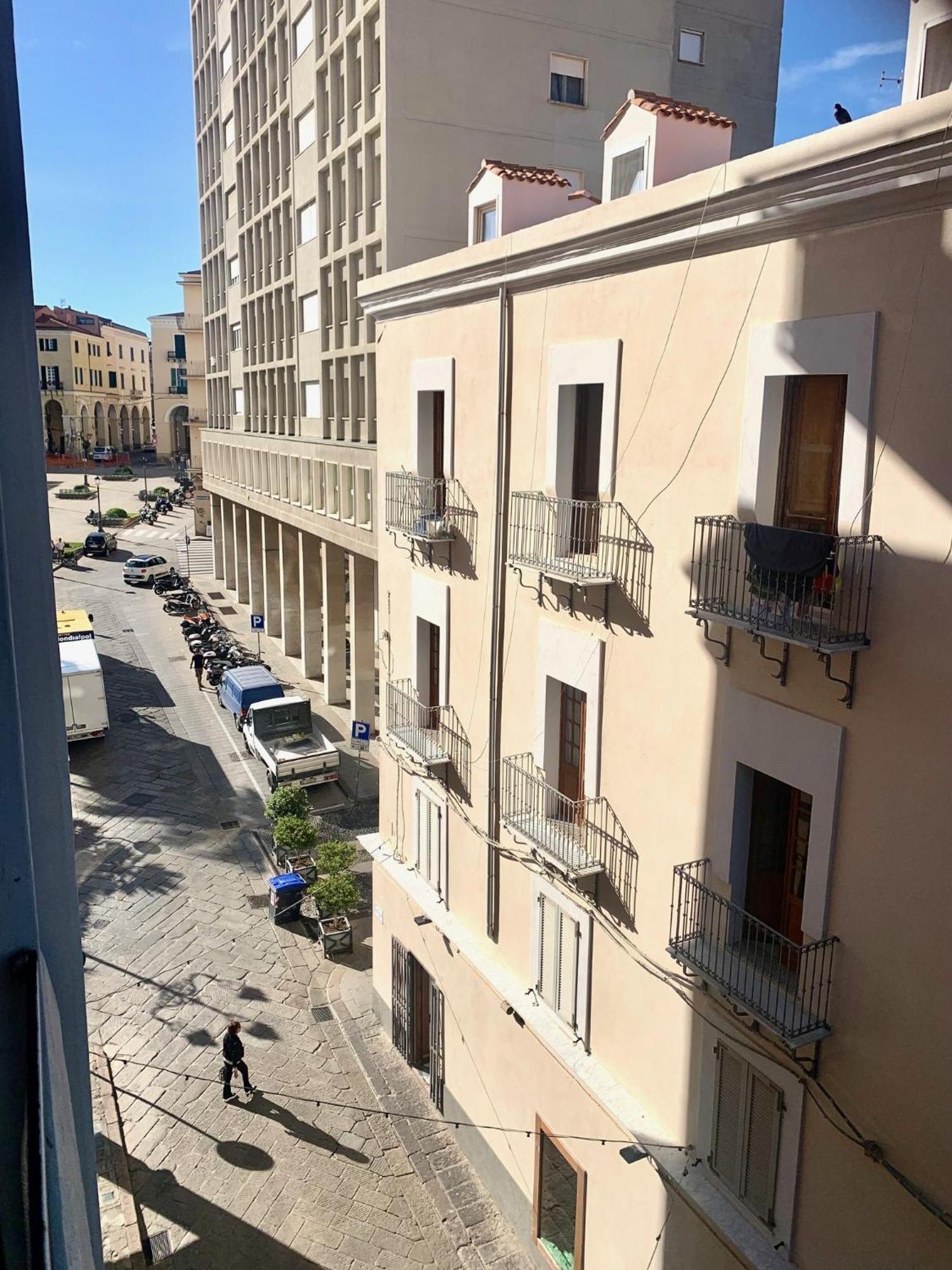 Appartement The Tower Centro - Piazza Castello à Sassari Extérieur photo